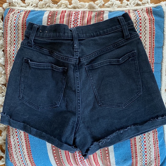 Madewell Black Denim Cut Off Shorts 26 - Picture 2 of 3